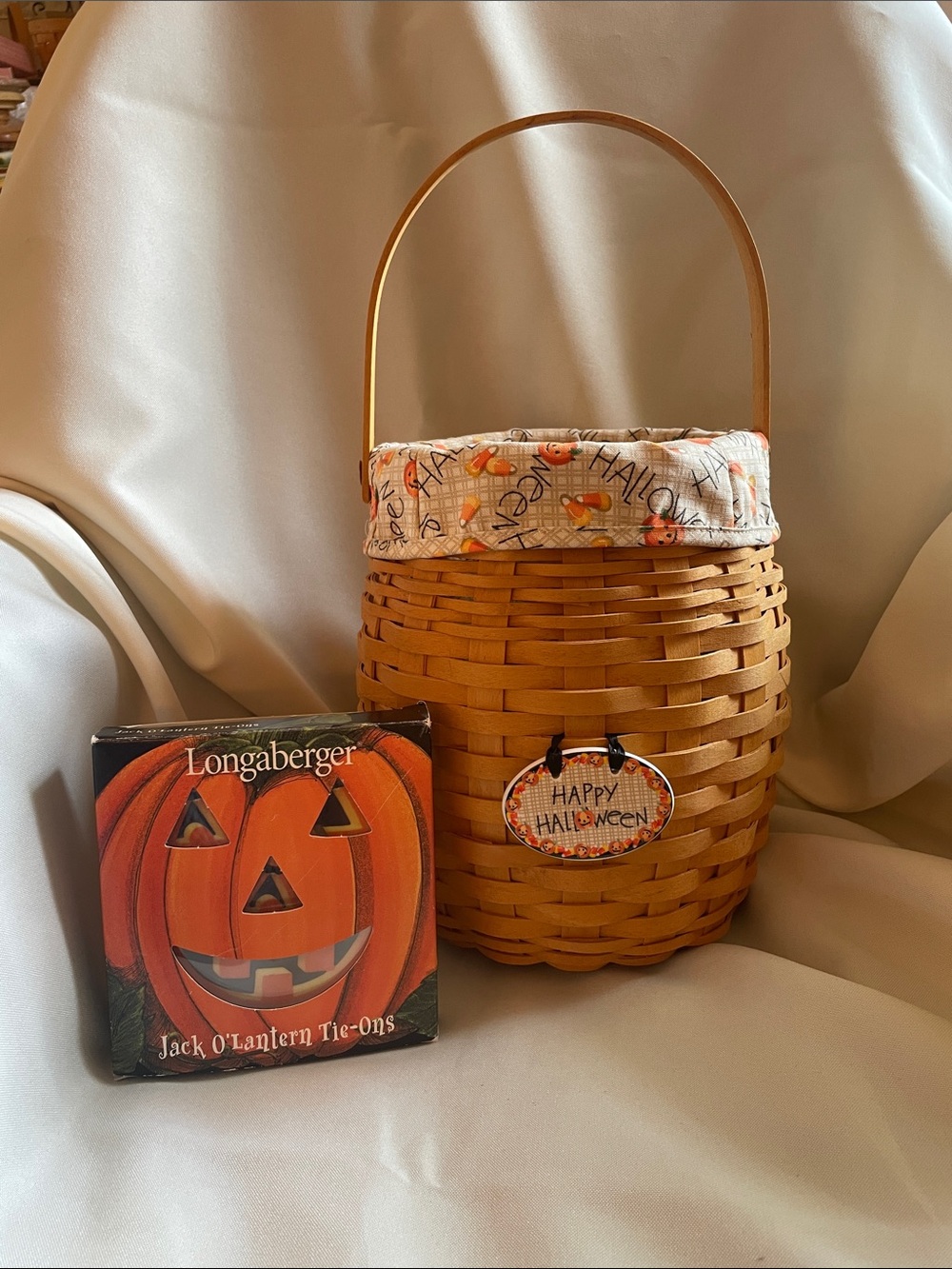 Longaberger Brown Woven Halloween Basket with Jack-O'-Lantern Tie-On